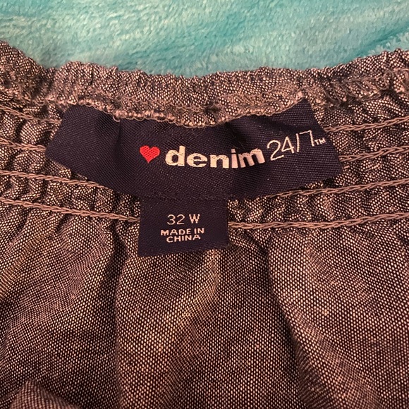 Gray Denim off the shoulder - Picture 2 of 2